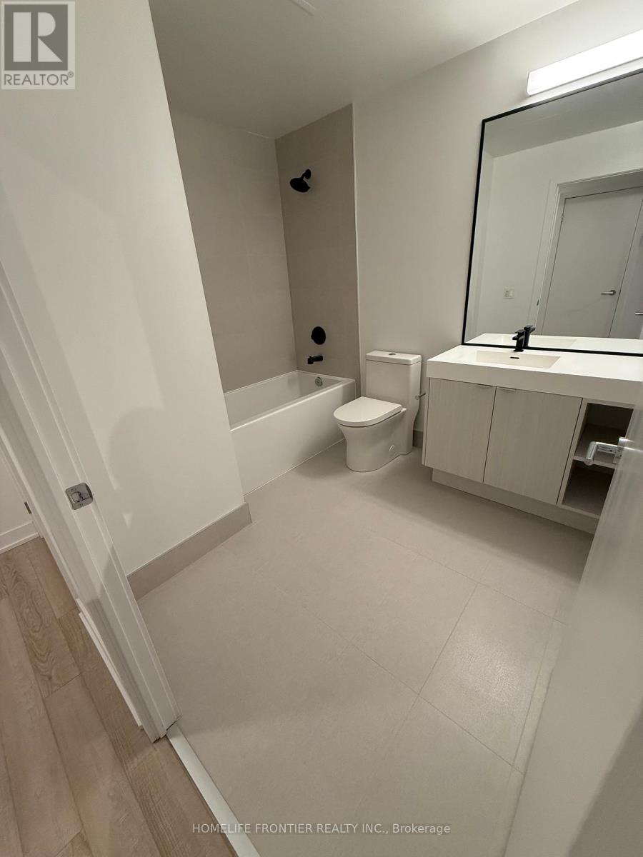 210 - 250 Lawrence Avenue W, Toronto, Ontario  M5M 1B2 - Photo 6 - C12138417
