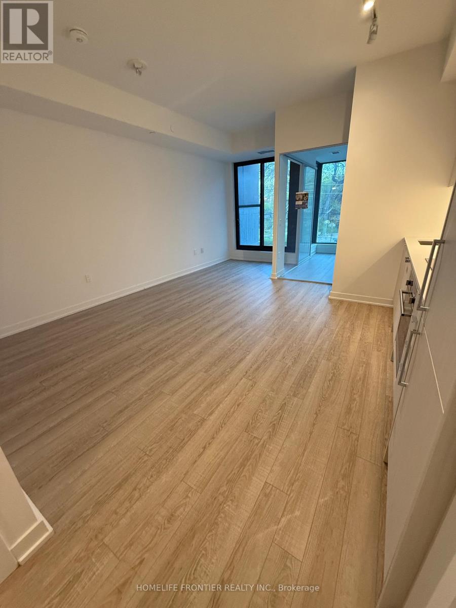 210 - 250 Lawrence Avenue W, Toronto, Ontario  M5M 1B2 - Photo 4 - C12138417