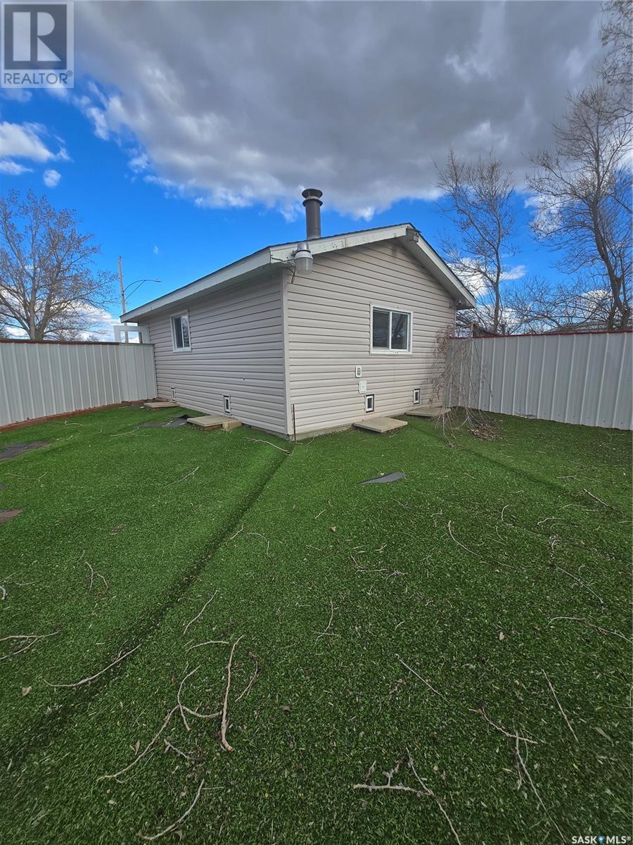 901 Queen Street, Estevan, Saskatchewan  S4A 2A1 - Photo 33 - SK005330