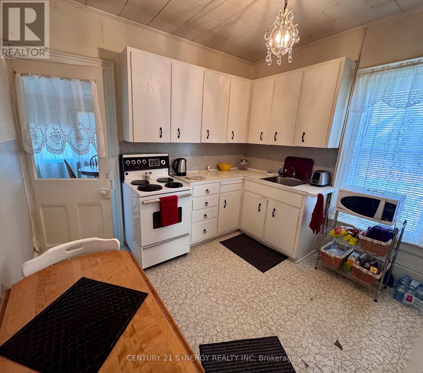 86 Brockville Street, Smiths Falls, Ontario  K7A 3Y2 - Photo 17 - X12140126