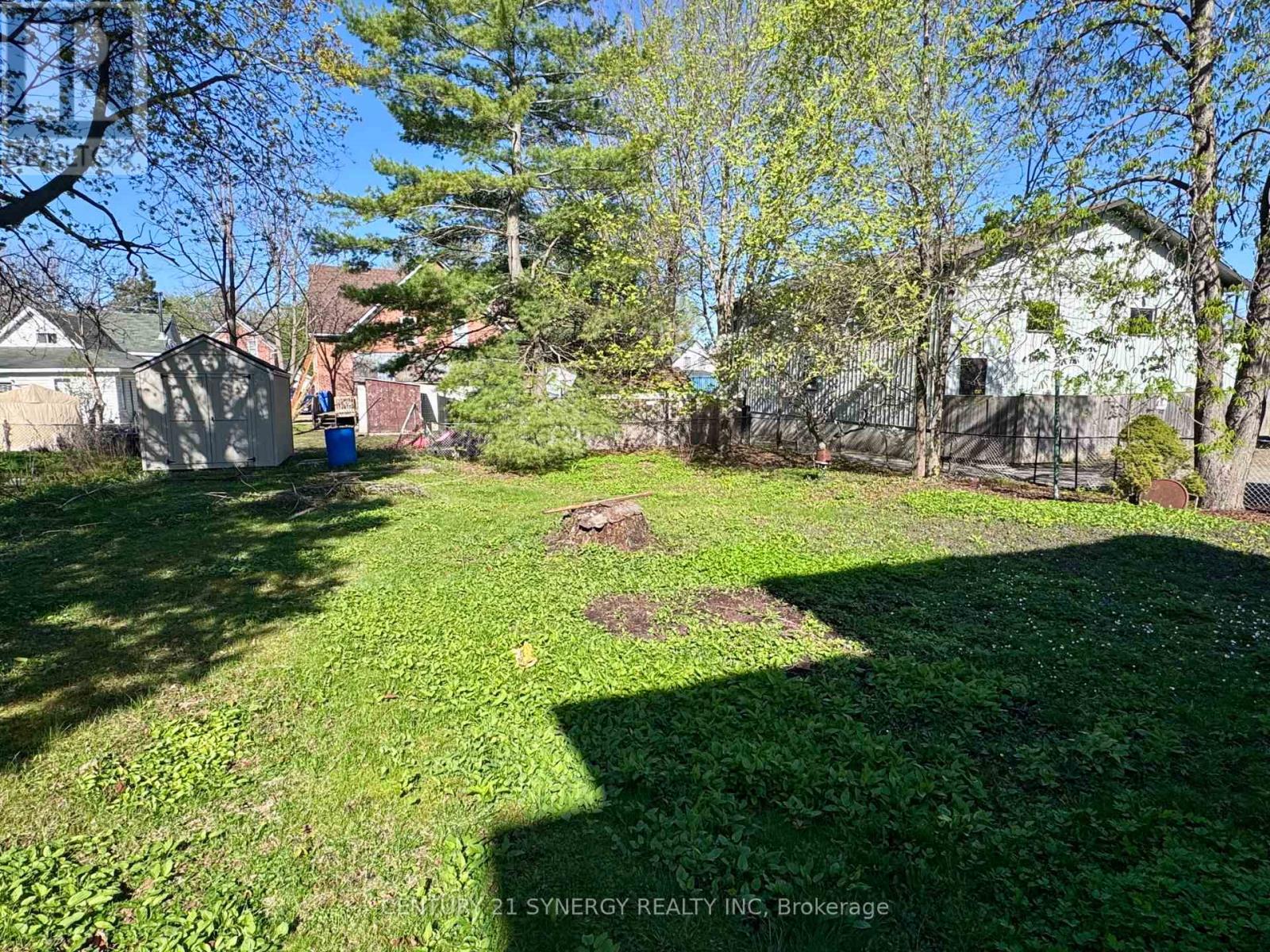 86 Brockville Street, Smiths Falls, Ontario  K7A 3Y2 - Photo 8 - X12140126