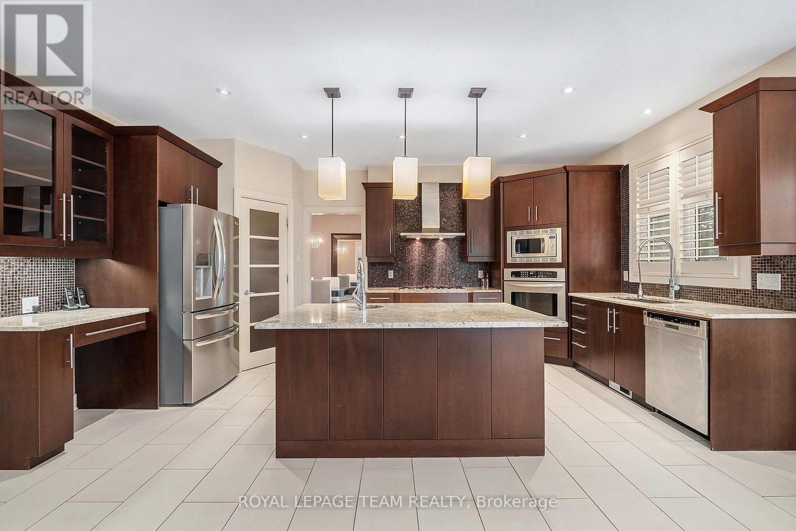 5386 Mansel Crescent, Ottawa, Ontario  K4M 1L3 - Photo 12 - X12140130