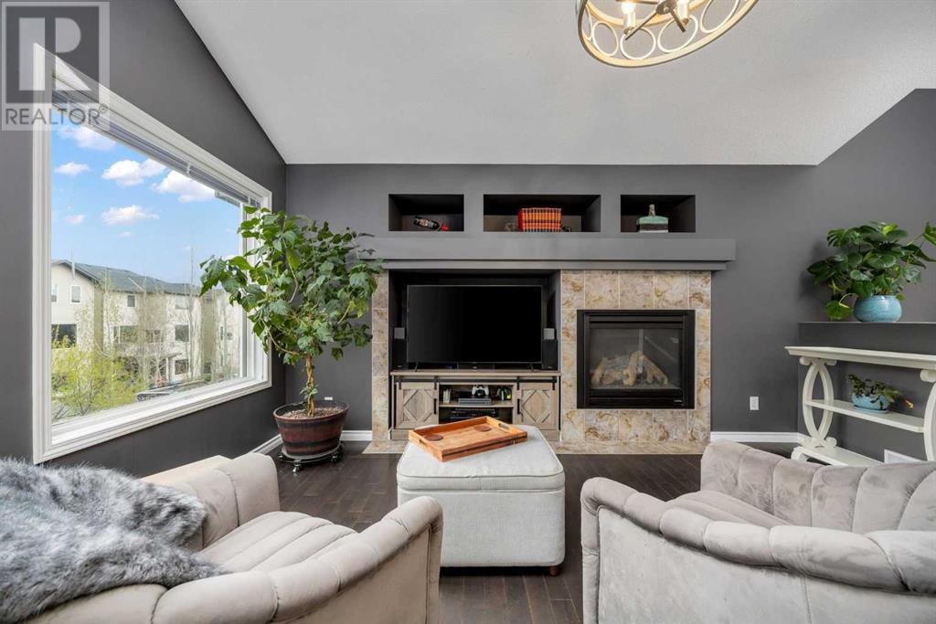 105 Sunset Heights, Cochrane, Alberta  T4C 0C8 - Photo 6 - A2216010