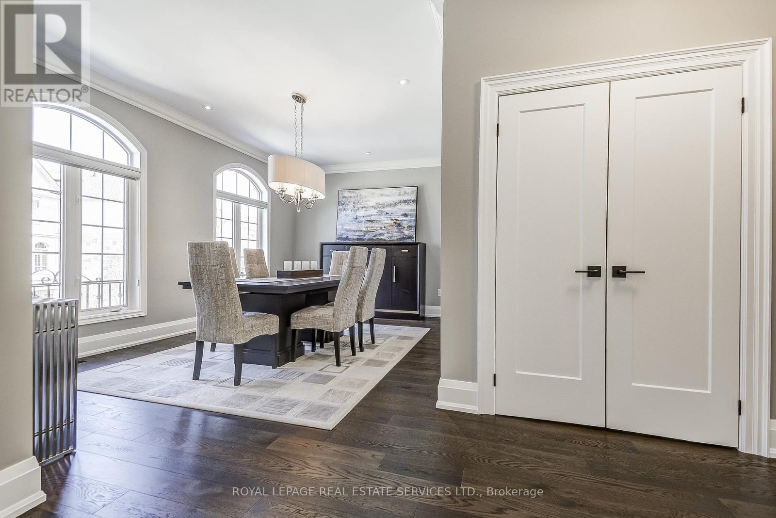 Property at 11 - 2400 NEYAGAWA BOULEVARD image 5