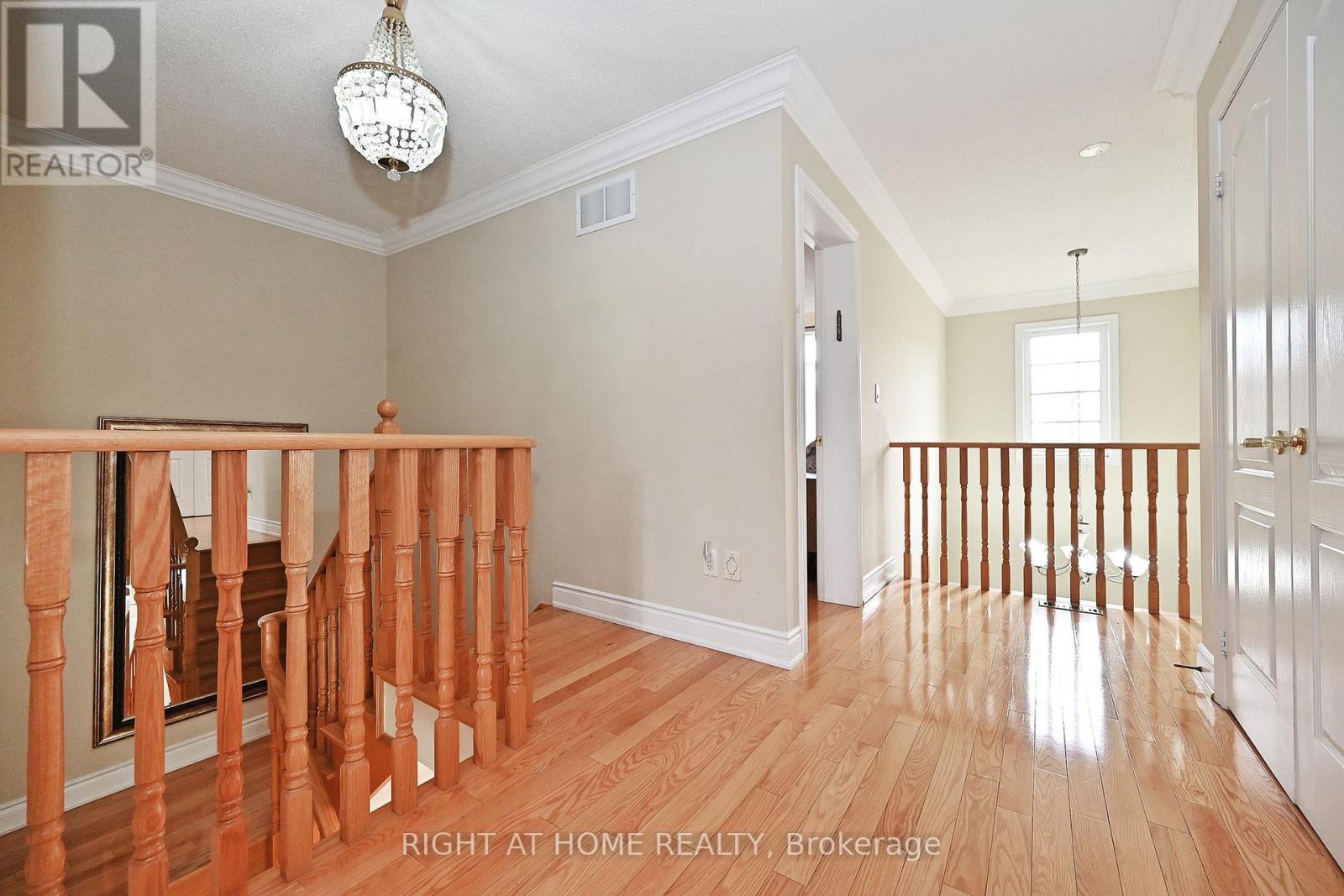 198 Seabreeze Avenue, Vaughan (Patterson), Ontario  L4J 9H2 - Photo 28 - N12140133