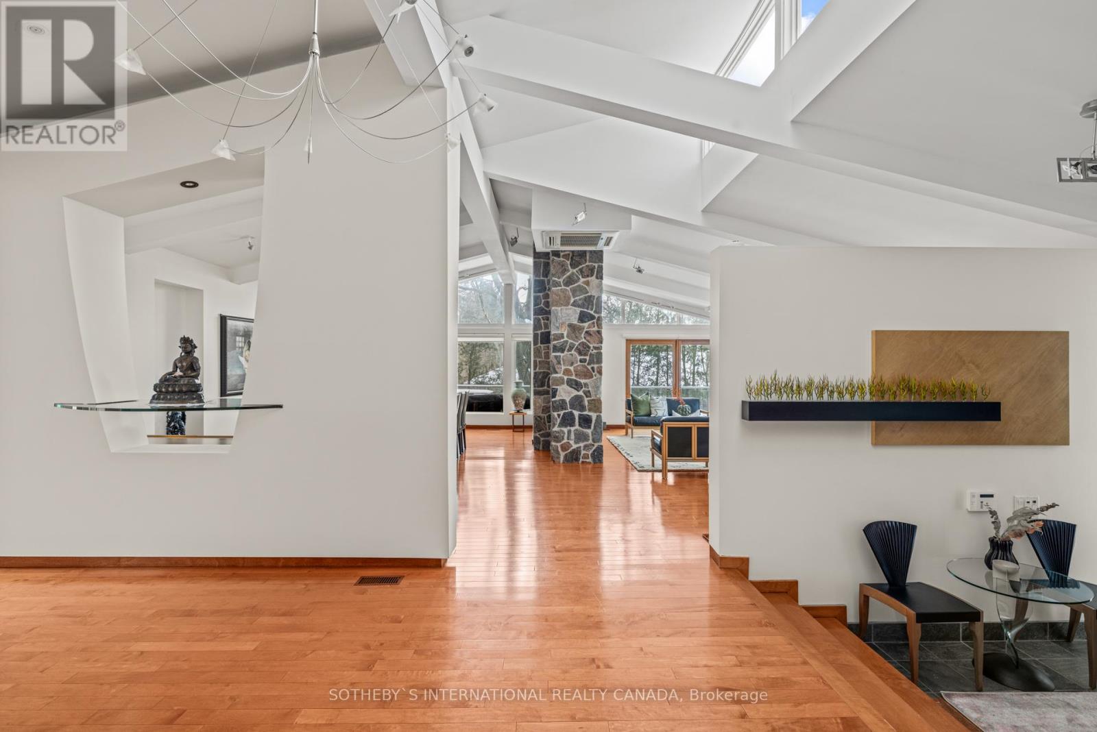 Property at 3 BLUEJAY PLACE image 3