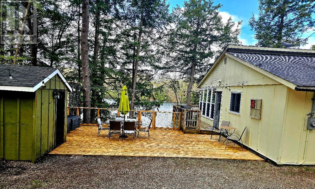3048 Crozier B Road W, Tay Valley, Ontario  K0G 1X0 - Photo 2 - X12139192