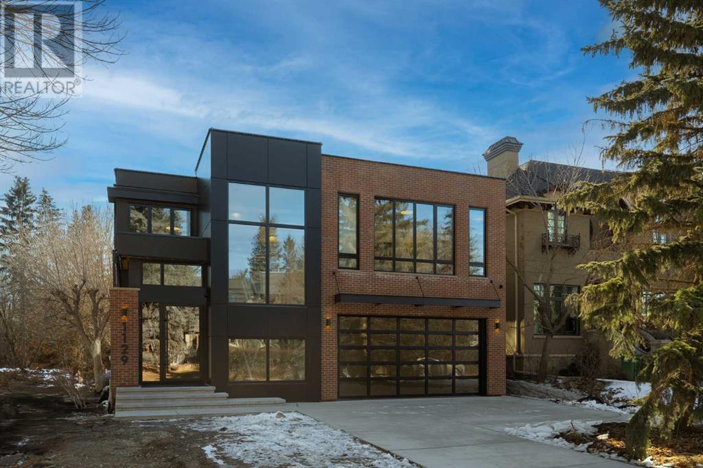 Property at 1129 Dorchester Avenue SW image 3
