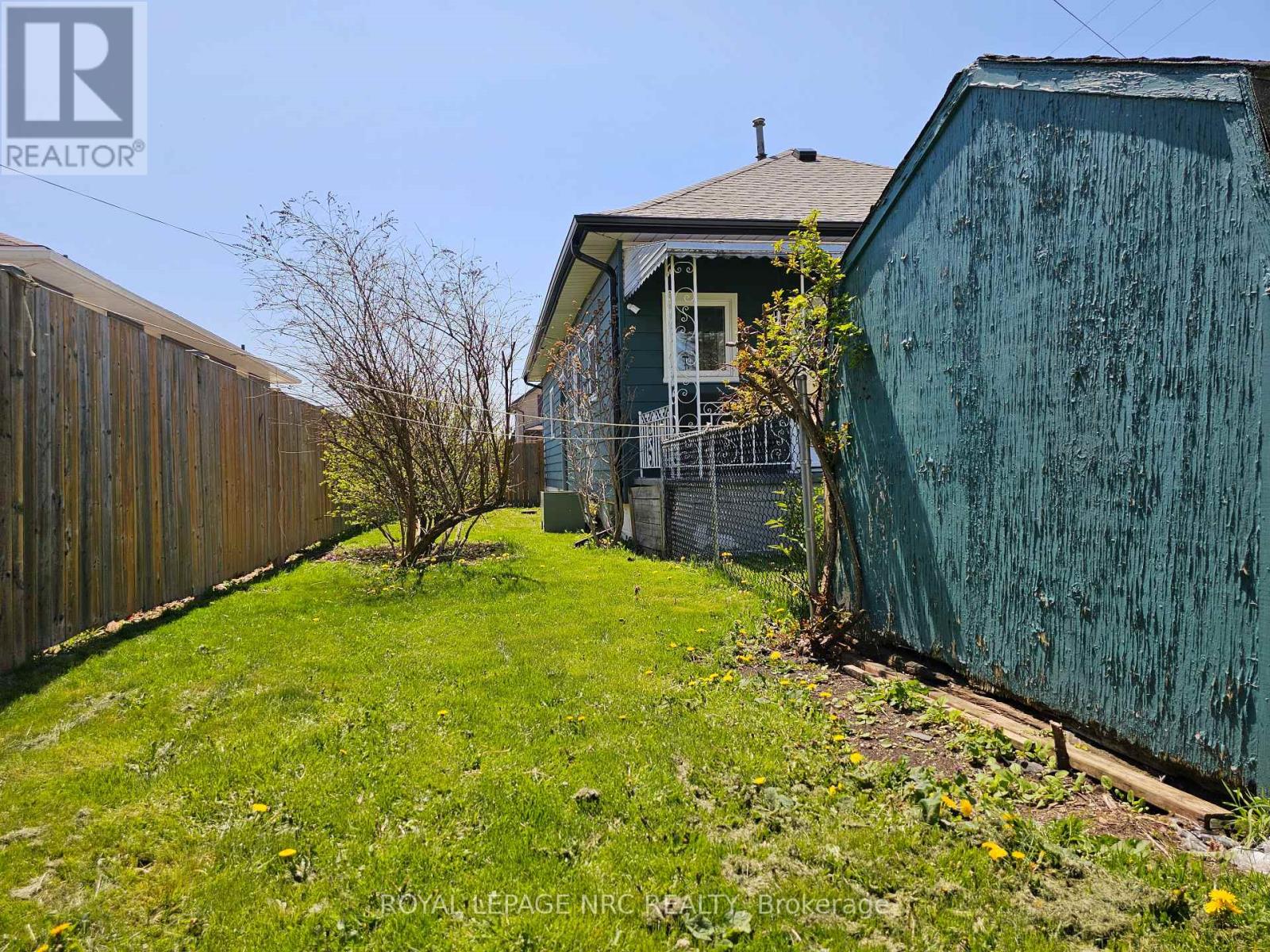 58 Christmas Street, Port Colborne, Ontario  L3K 1M5 - Photo 27 - X12140172