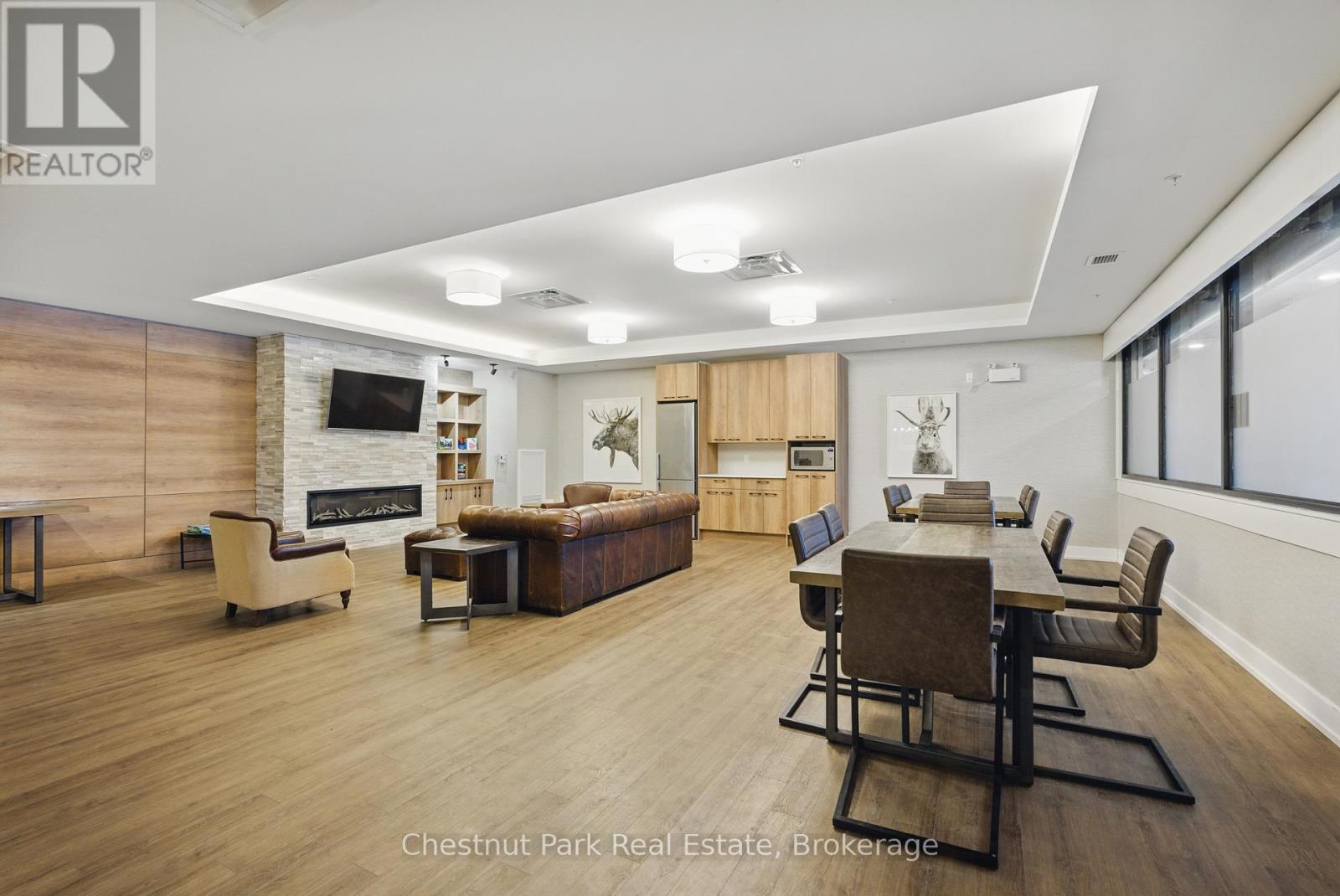 25 Pen Lake Point Road, Unit 007, Huntsville, Ontario  P1H 1A9 - Photo 25 - X12140174