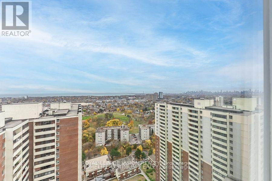 3605 - 3 Massey Square, Toronto, Ontario  M4C 5L5 - Photo 18 - E12140177