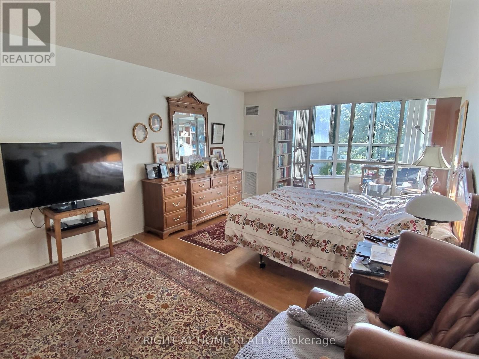 314 - 7905 Bayview Avenue, Markham, Ontario  L3T 7N3 - Photo 15 - N12140158