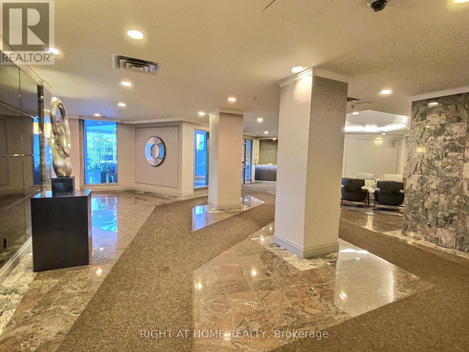 314 - 7905 Bayview Avenue, Markham, Ontario  L3T 7N3 - Photo 2 - N12140158