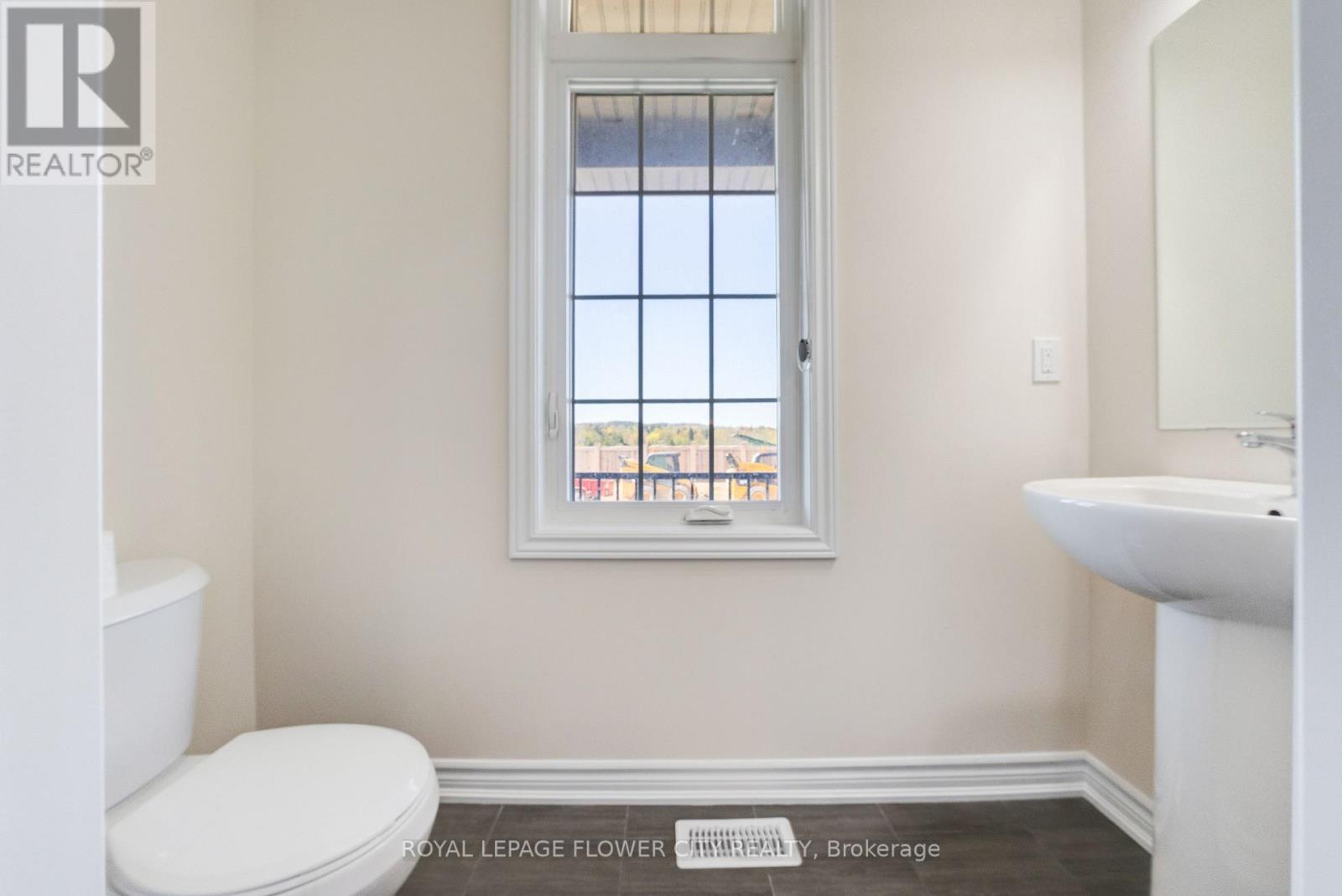 11 Conboy Drive, Erin, Ontario  N0B 1T0 - Photo 42 - X12138891