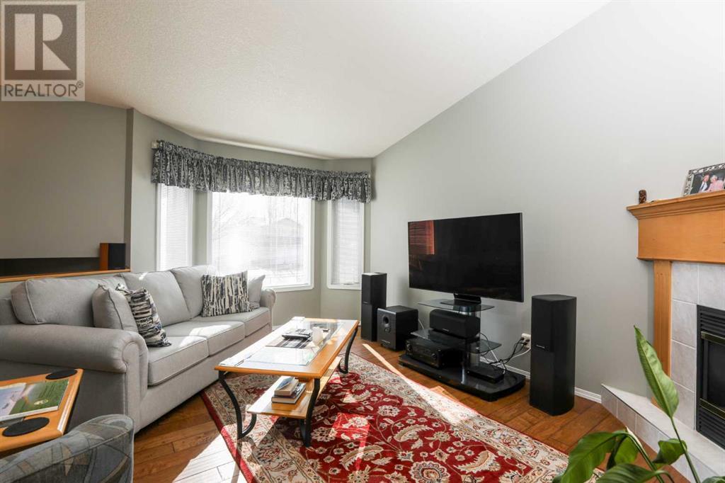 Property at 14 Squamish Boulevard W image 2