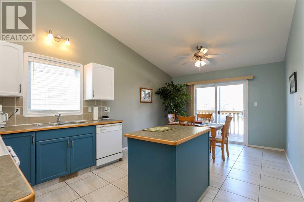 Property at 14 Squamish Boulevard W image 5