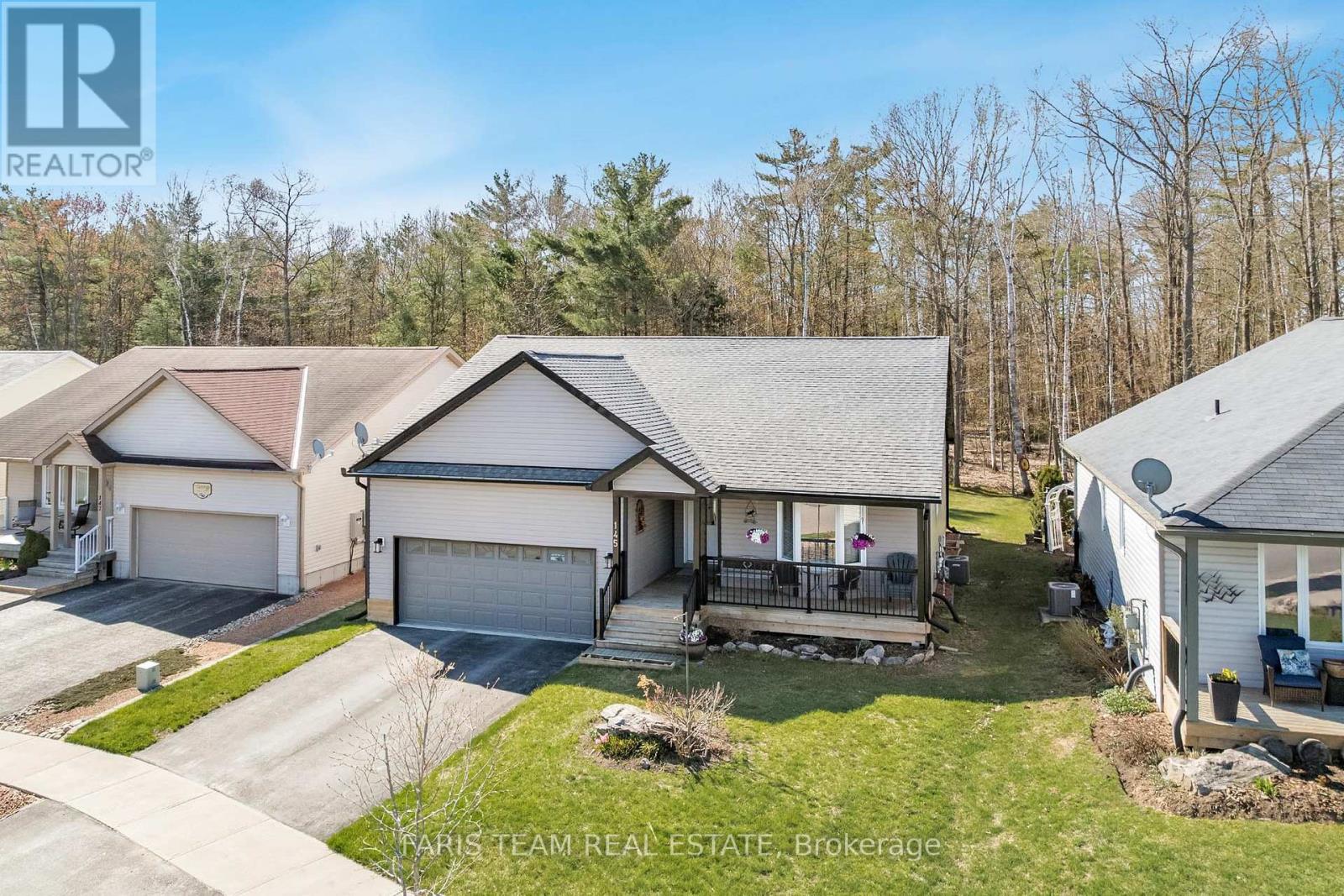 Property at 145 PINERIDGE GATE image 1