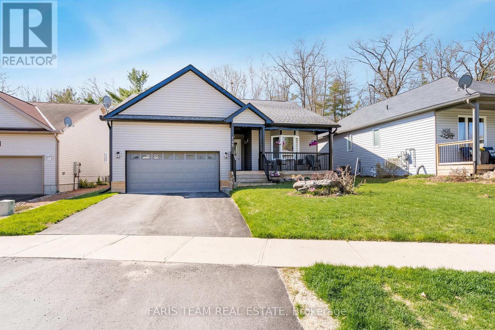 Property at 145 PINERIDGE GATE image 2