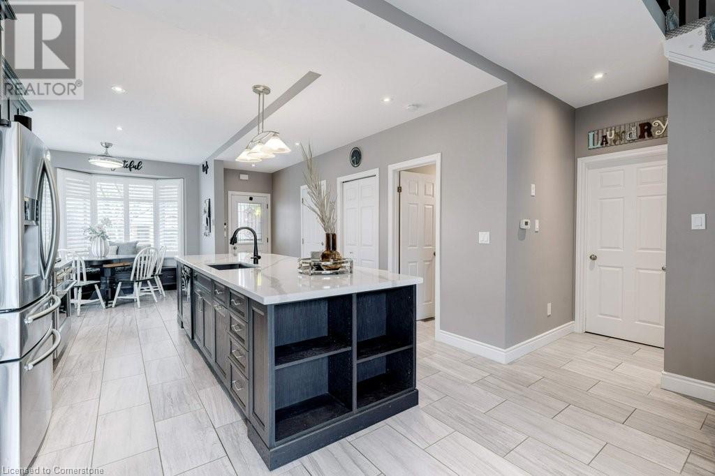62 Corinaldo Drive, Hamilton, Ontario  L8W 3V7 - Photo 10 - 40726295