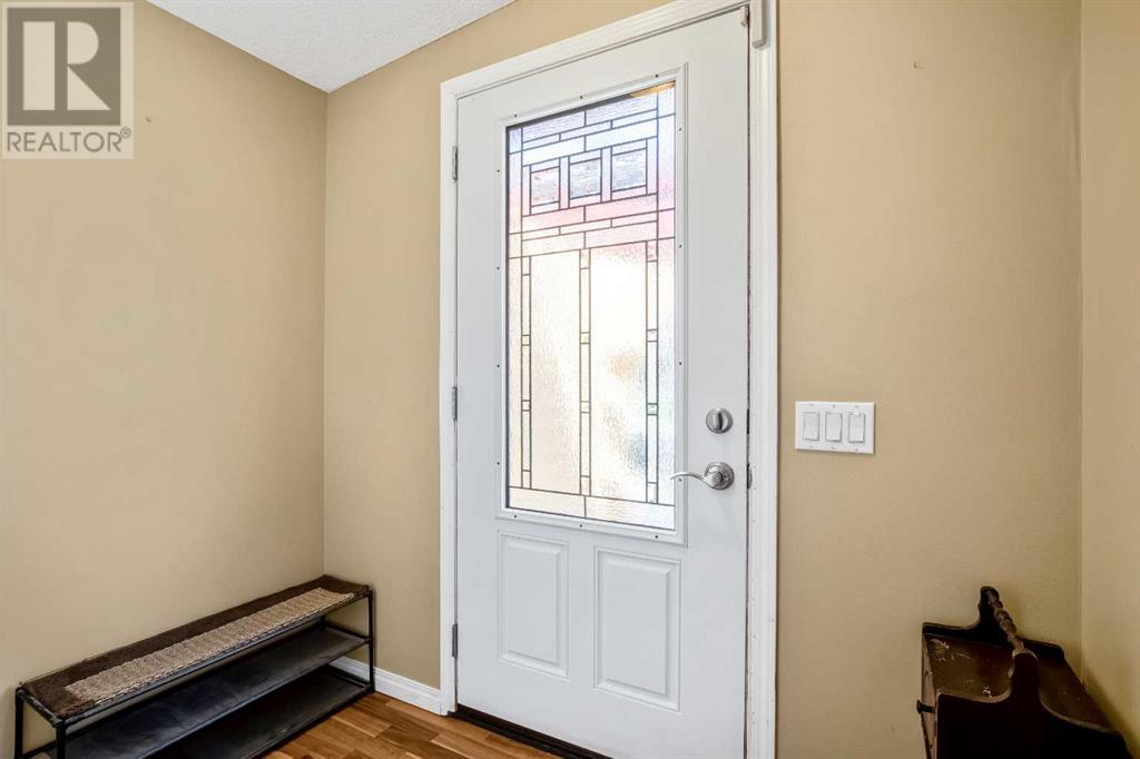 Property at 151 Cannell Place SW image 3