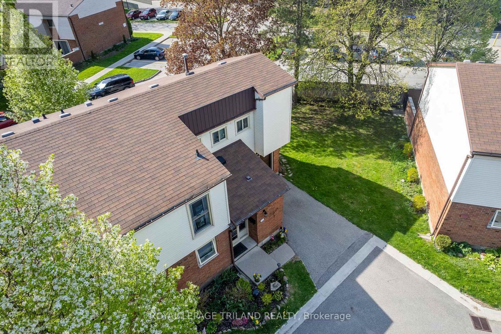 22 - 770 Fanshawe Park Road E, London North, Ontario  N5X 1L5 - Photo 48 - X12125453
