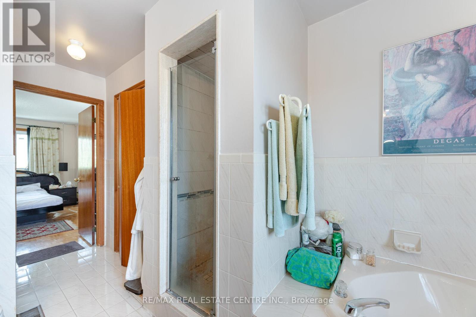 262 Boxmoor Place, Mississauga, Ontario  L5B 3L4 - Photo 27 - W12085184
