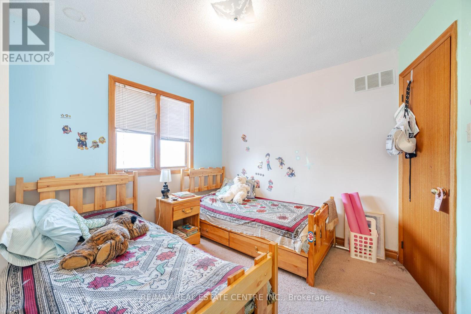 262 Boxmoor Place, Mississauga, Ontario  L5B 3L4 - Photo 34 - W12085184