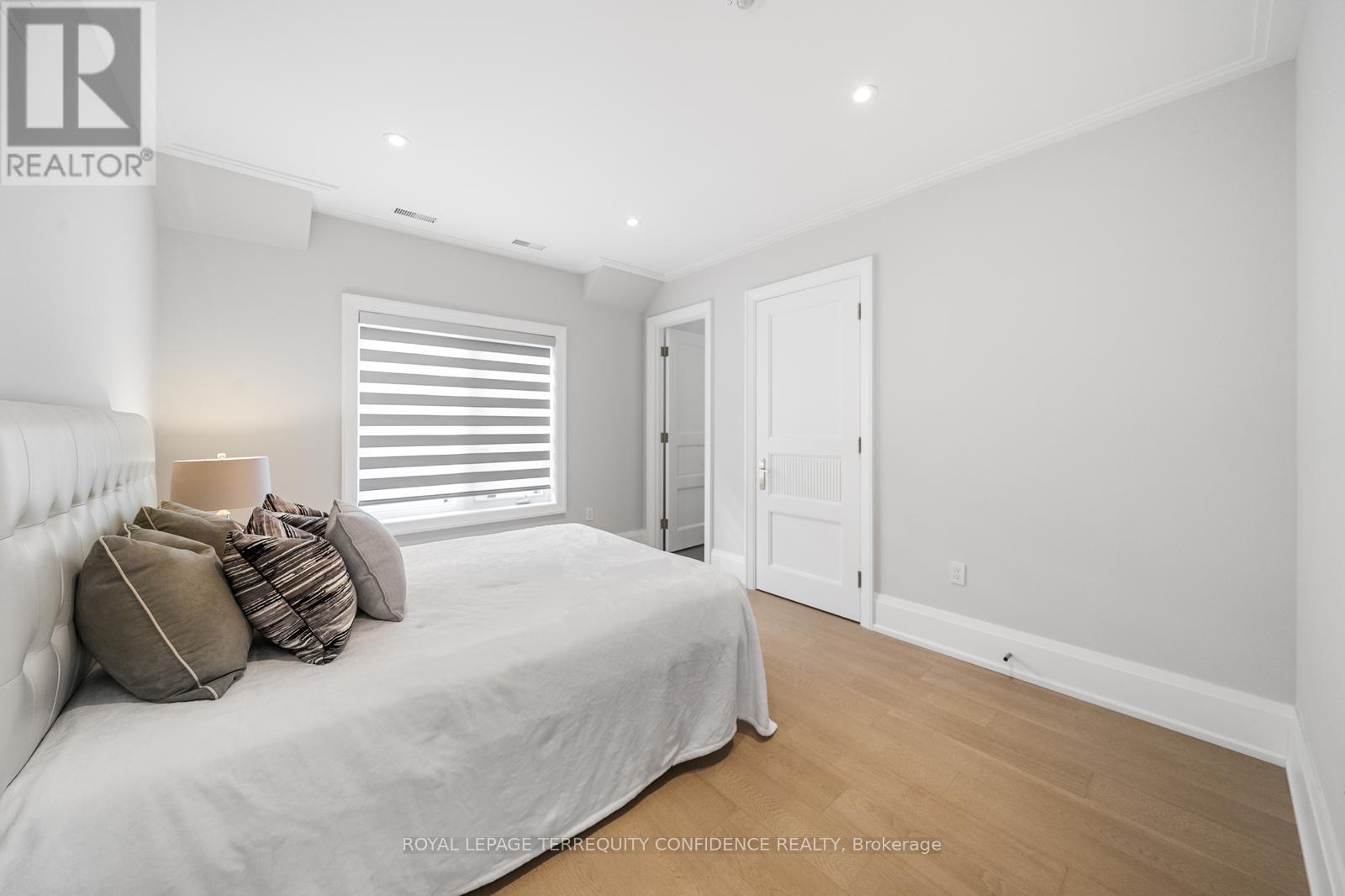 190 Hounslow Avenue, Toronto, Ontario  M2N 2B4 - Photo 36 - C12139044