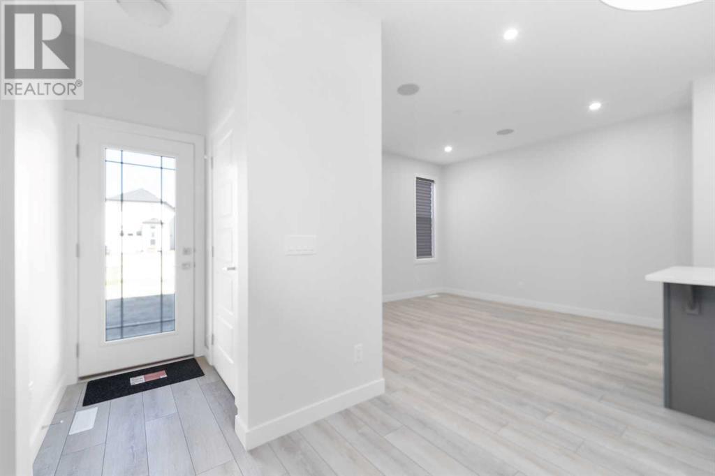 284 Hotchkiss Drive Se, Calgary, Alberta  T3S 0J7 - Photo 7 - A2219401