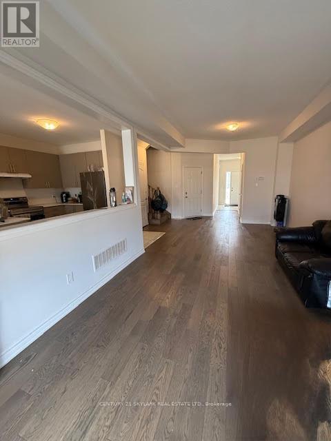 190 Palace Street, Thorold, Ontario  L2V 0N2 - Photo 6 - X12140245
