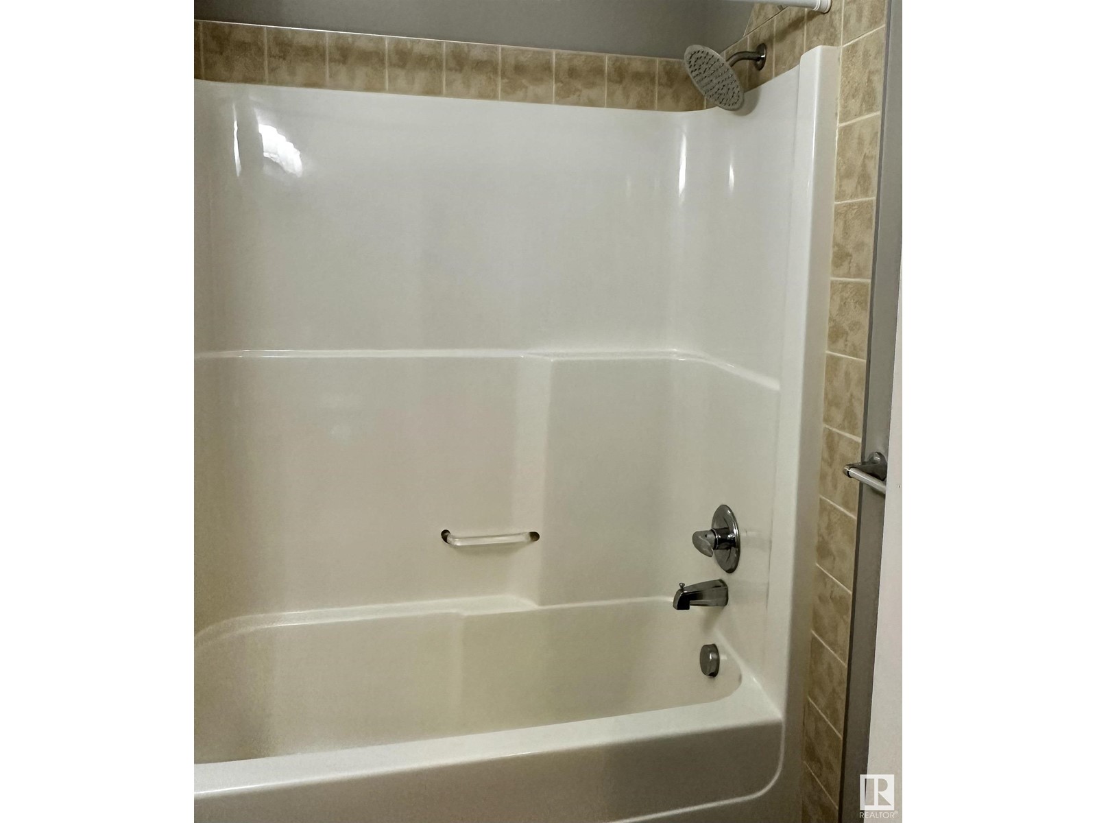 #128 10121 80 Av Nw, Edmonton, Alberta  T6E 0B9 - Photo 13 - E4435393