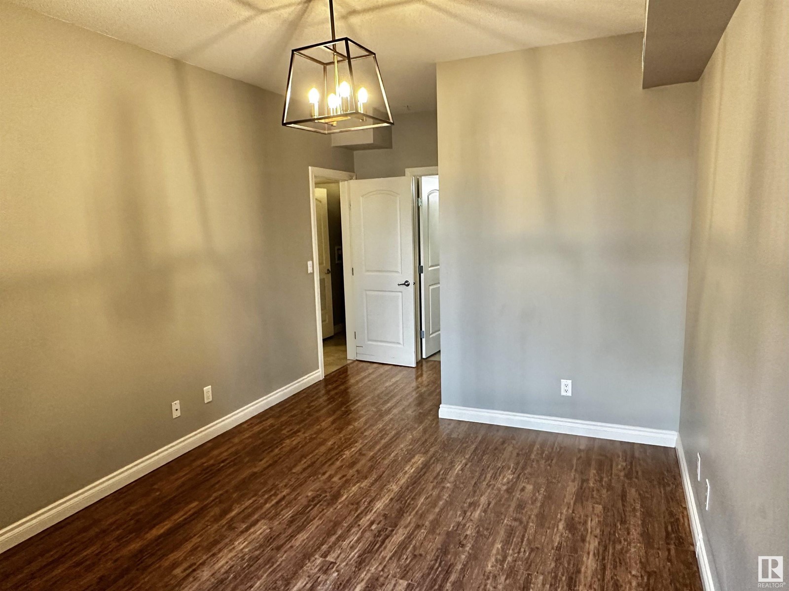 #128 10121 80 Av Nw, Edmonton, Alberta  T6E 0B9 - Photo 14 - E4435393