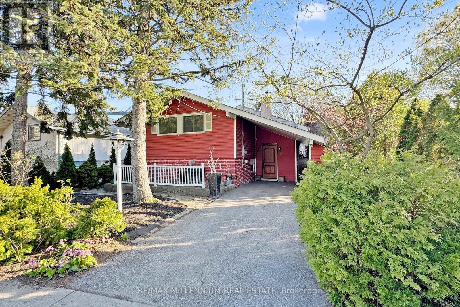 Property at 38 NORTHFIELD ROAD image 1