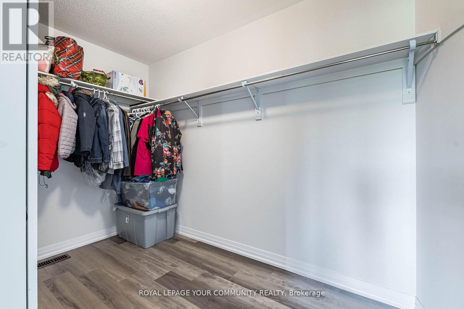 259 Chelsea Crescent, Bradford West Gwillimbury, Ontario  L3Z 4G7 - Photo 26 - N12124627