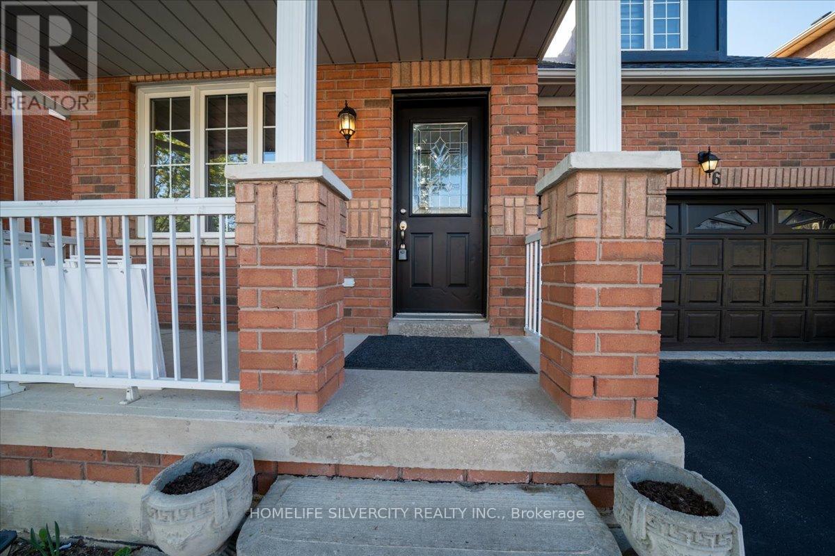 Property at 6 BENTGRASS LANE image 2
