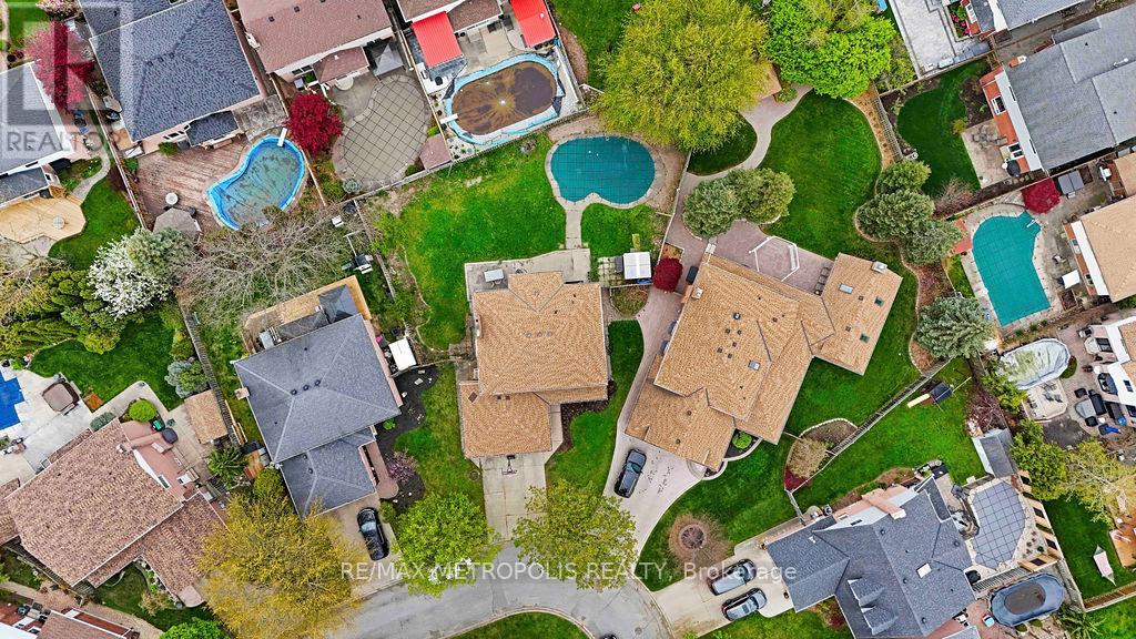 Property at 21 WALTERS COURT image 3