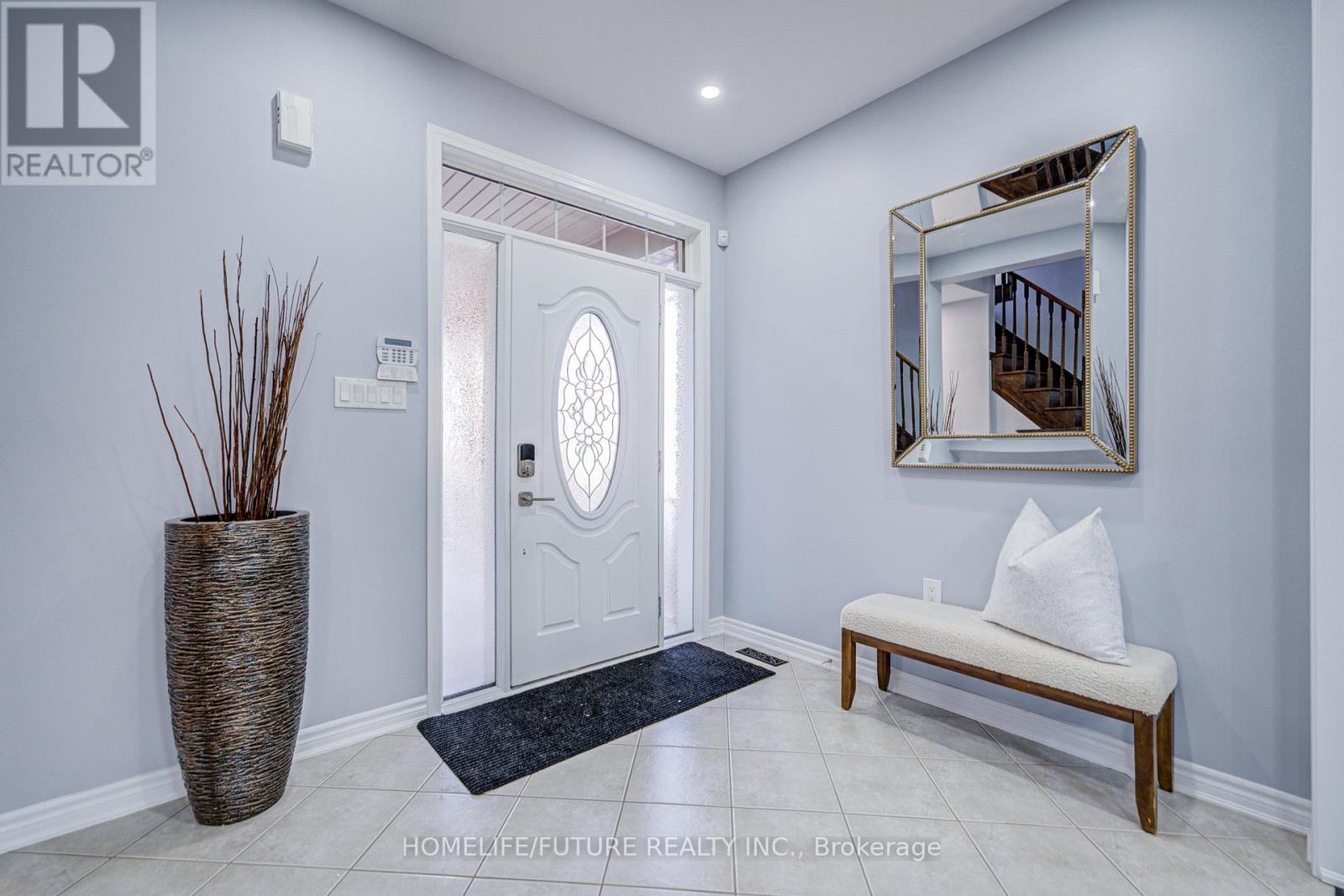 Property at 342 LAUNDON TERRACE image 4