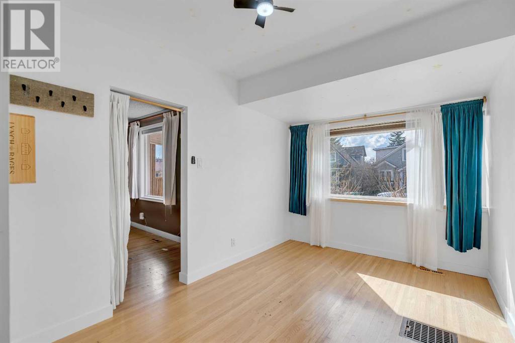 Property at 1416 15 Street SE image 5