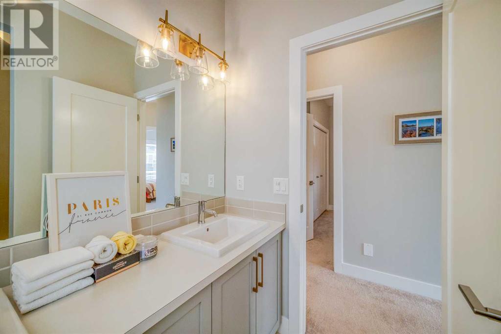 81 Carringvue Manor Nw, Calgary, Alberta  T3P 1L7 - Photo 38 - A2220022