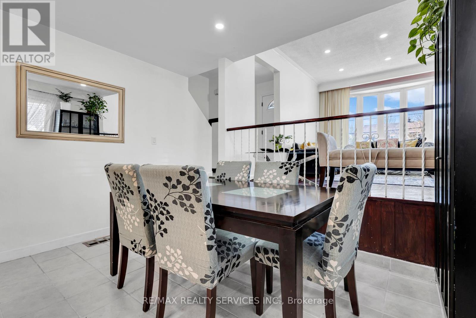 67 Northover Street, Toronto, Ontario  M3L 1W6 - Photo 13 - W12138922