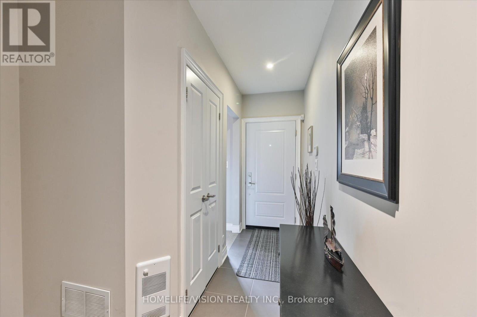 Property at 2 AGAR LANE image 3