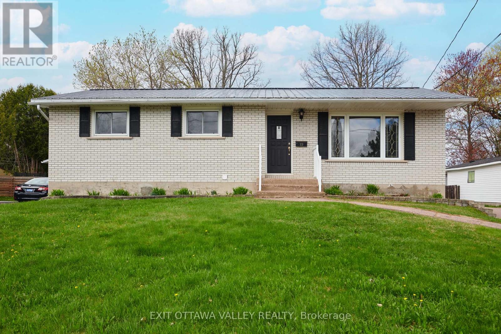 Property at 23 DORAN ROAD image 3