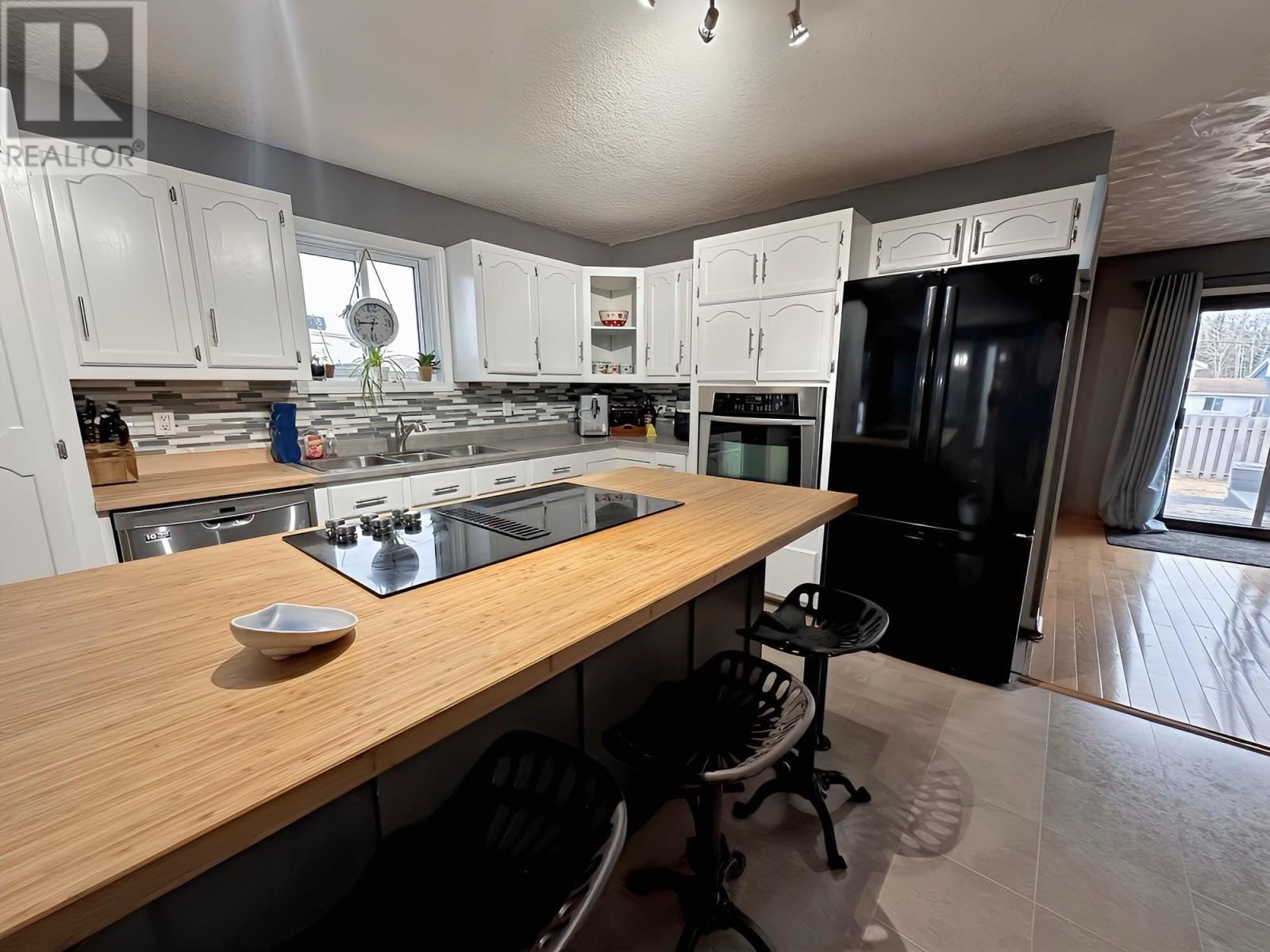 213 Third Ave Se, Geraldton, Ontario  P0T 1M0 - Photo 9 - TB250989