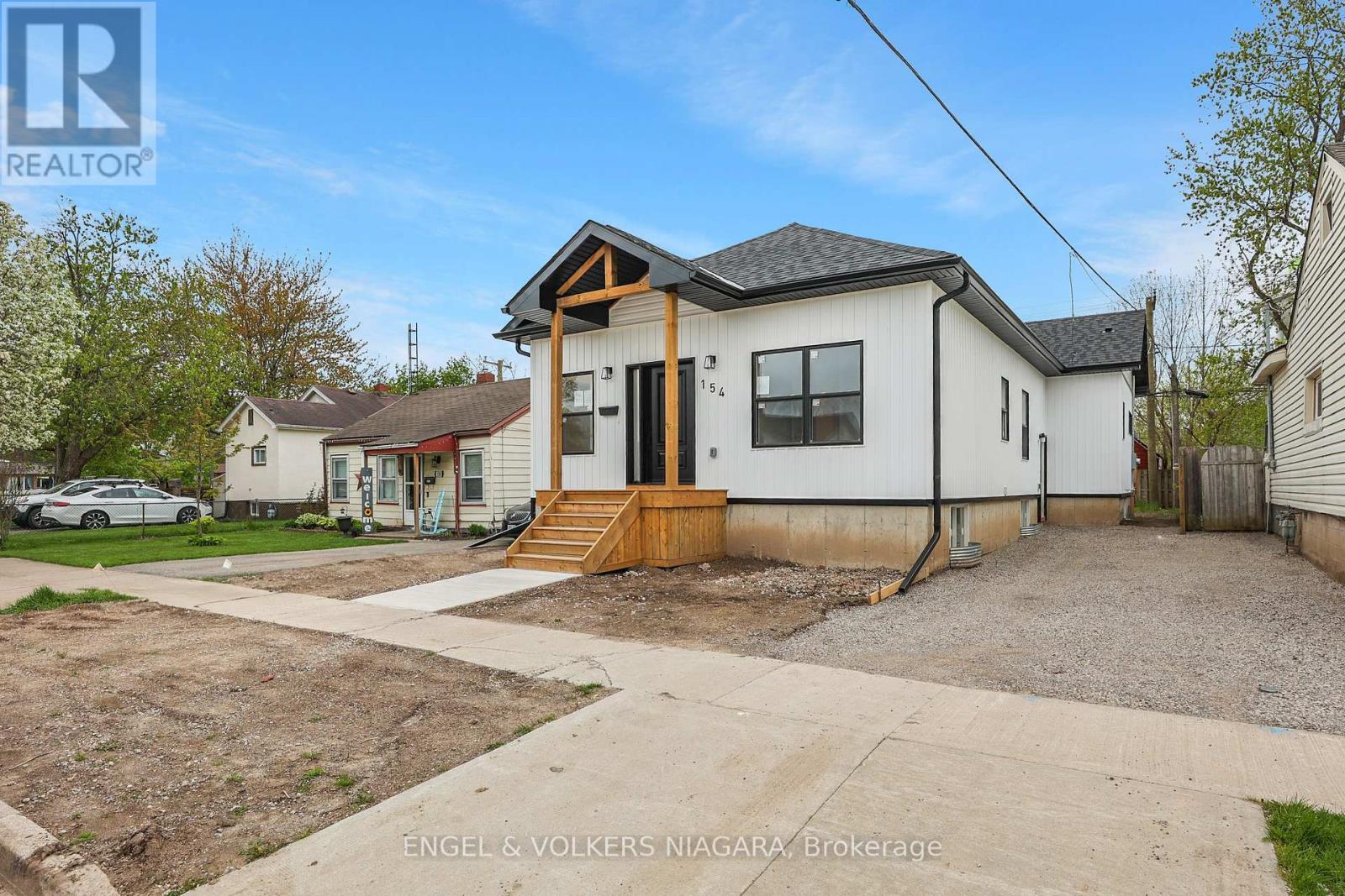 Property at 154 ROOSEVELT AVENUE image 1