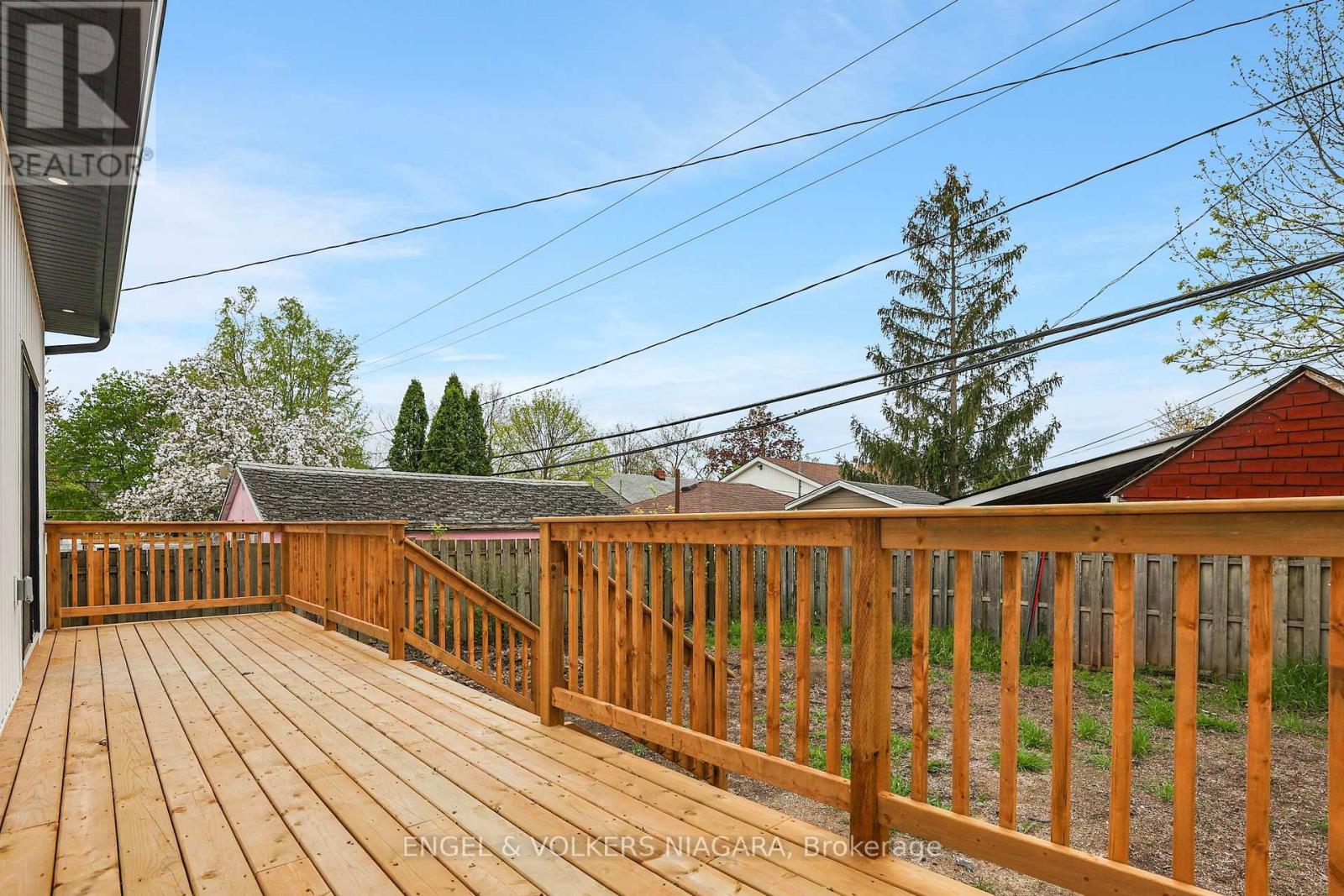 154 Roosevelt Avenue, Welland, Ontario  L3B 2G7 - Photo 39 - X12140292
