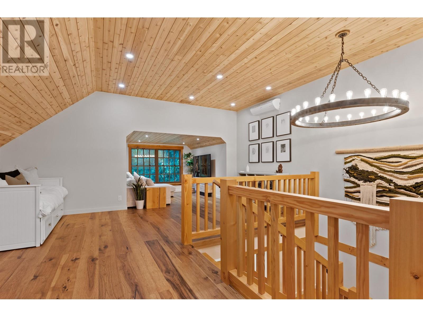 1710 Highway 99, Pemberton, British Columbia  V0N 2L0 - Photo 30 - R2997658