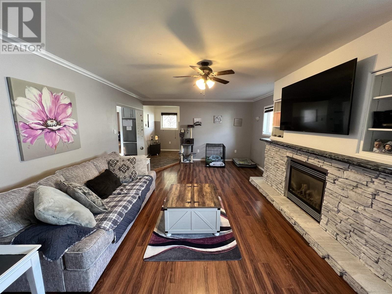 5228 40 Street, Fort Nelson, British Columbia  V0C 1R0 - Photo 5 - R2821456