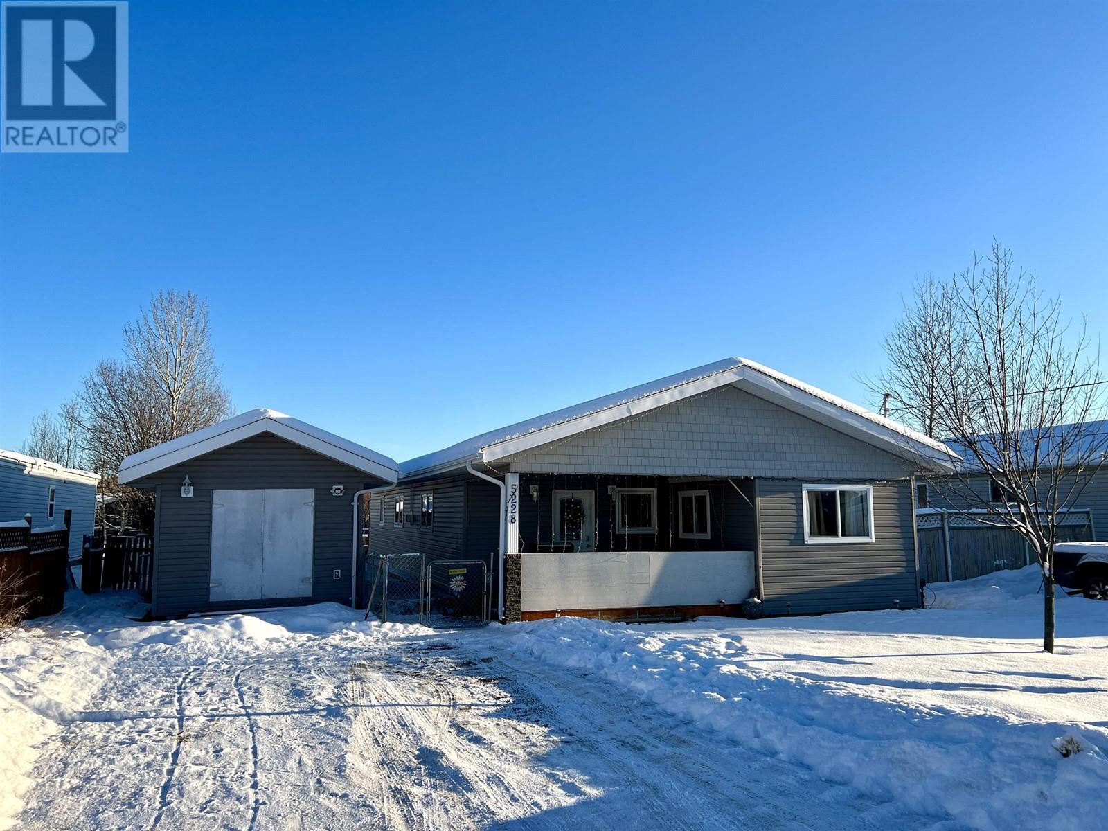5228 40 Street, Fort Nelson, British Columbia  V0C 1R0 - Photo 30 - R2821456