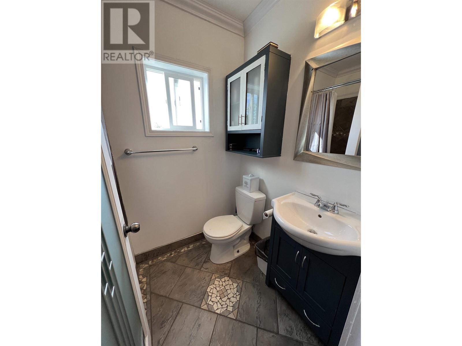 5228 40 Street, Fort Nelson, British Columbia  V0C 1R0 - Photo 12 - R2821456