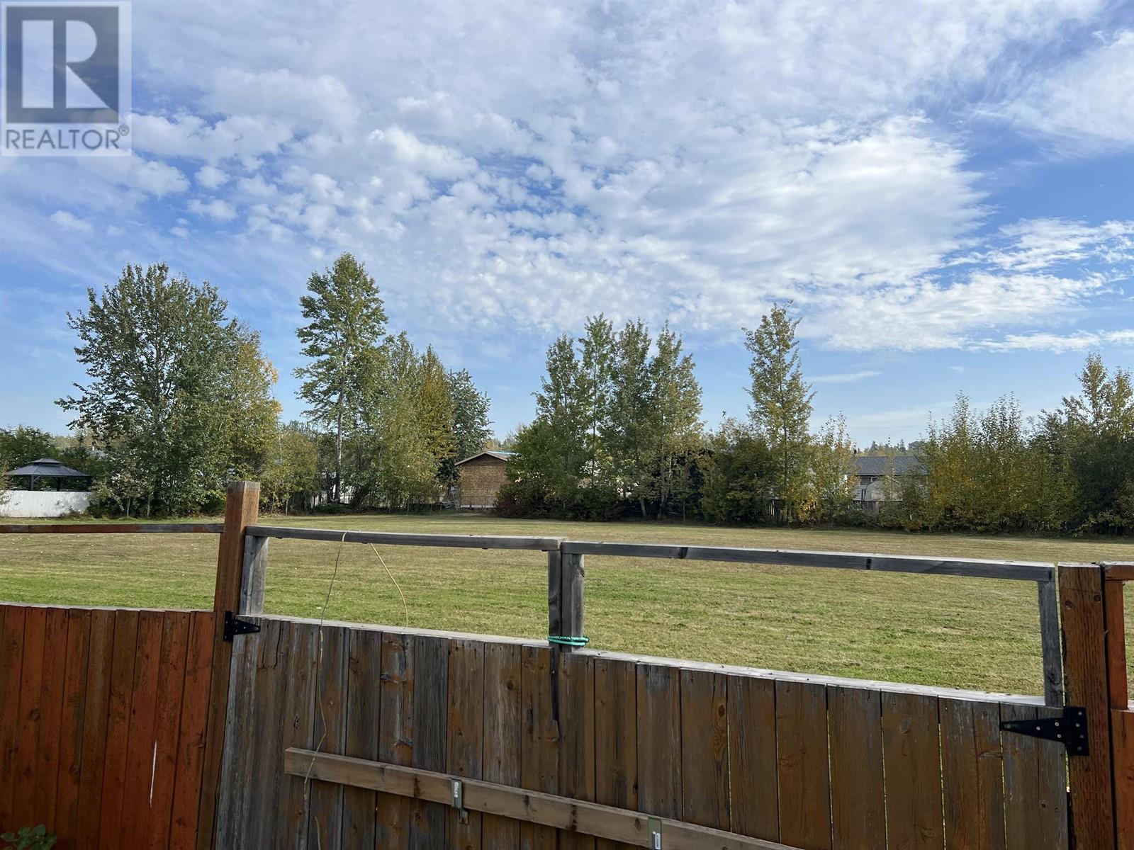 5228 40 Street, Fort Nelson, British Columbia  V0C 1R0 - Photo 29 - R2821456